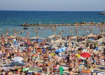 Ce riscuri prezintă viitura adusă de distrugerea barajului Kahovka pentru turiști pe litoralul românesc