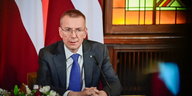 Ministrul leton de externe devine primul preşedinte declarat homosexual al țării baltice