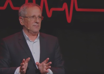 Юрие Мэрджиняну считает, что Драгалин не знает молдавского законодательства: Как ее взяли на работу, понятия не имею