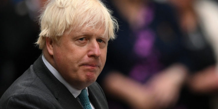 Boris Johnson demisionează din funcția de parlamentar