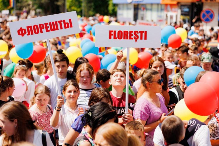 Илан Шор: Мы не прячемся в замках. Мы с детьми в самый важный день их жизни