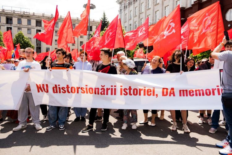 Reghina Apostolova: PAS să asigure un trai decent cetățenilor, dar să nu se atingă de Ziua Victoriei