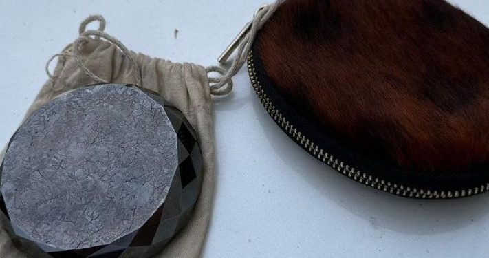 Nestemata depistată asupra unui membru criminal „Patron” valorează peste 12.000.000 de USD. Suspectul riscă 10 ani de pușcărie | VIDEO