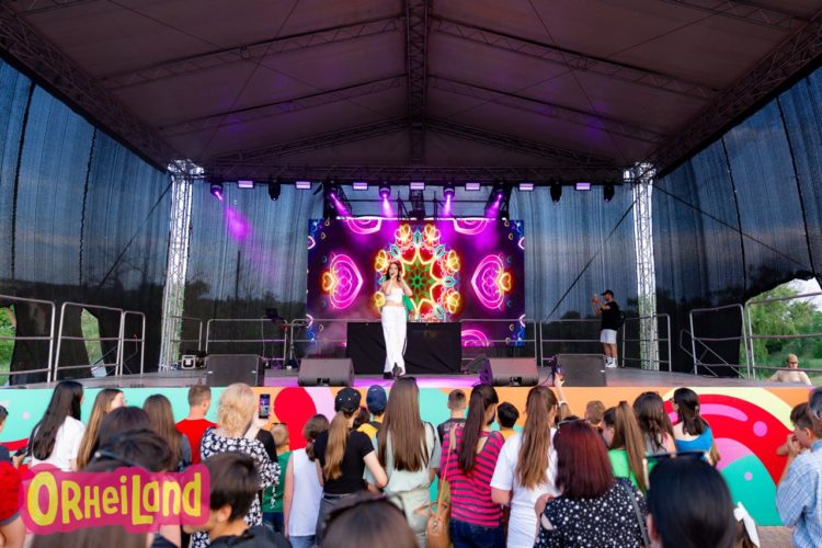 Noi surprize din partea lui Ilan Șor. În fiecare weekend, la OrheiLand, vor fi organizate concerte, programe cultural-artistice și distractive