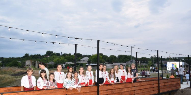 Un parc modern și terenuri sportive pentru localnicii din satul Bolohani. Ilan Șor: „Vom transforma raionul Orhei într-unul de vis!” | VIDEO