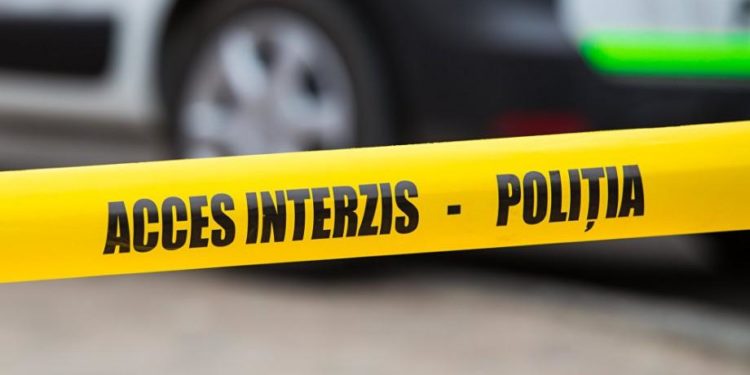 Un bărbat din Briceni, înjunghiat de propria soție. Oamenii legii explică cum s-a întâmplat