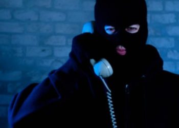 „Angajații poliției nu telefonează rudele șoferilor care provoacă accidente”. Poliția explică cum să nu cazi în plasa escrocilor | VIDEO