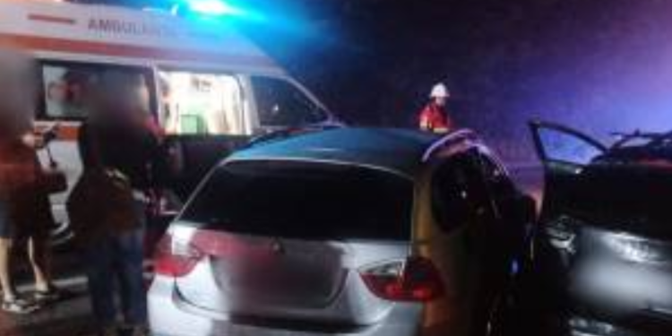 Două automobile cu moldoveni, implicate într-un accident în România: Cinci persoane au fost rănite