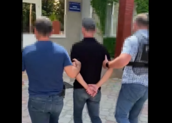 Polițiștii au reținut un complice în cazul omorului din raionul Sîngerei: Acesta s-a dovedit a fi fratele principalului suspect