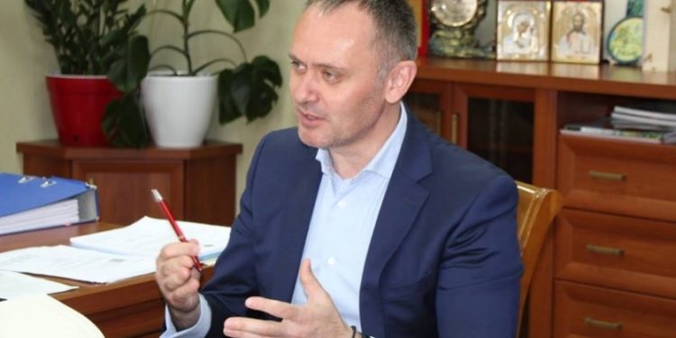 Ex-consilier al premierului Chicu: Unicul motiv pentru a prelungi Starea de Urgență este luarea deciziilor comode și netransparente