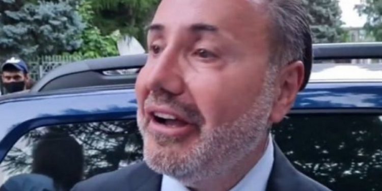 Автомобиль стоимостью 2,7 млн леев, принадлежащий Кристиану Ризе, конфискован