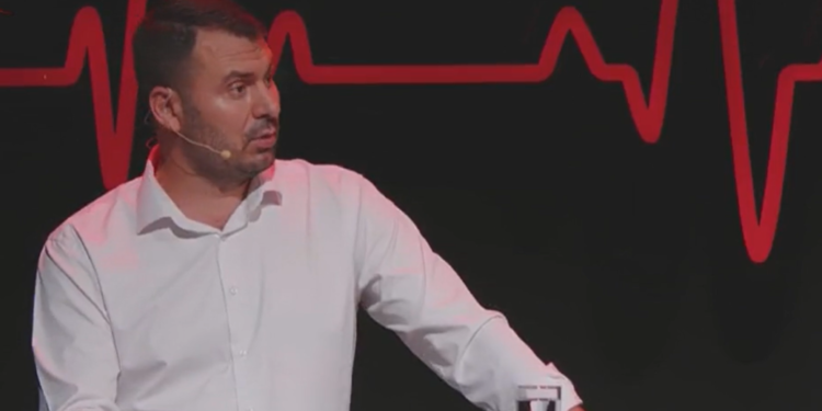 Костюк: Власти выгодно разделение общества по проблеме языка