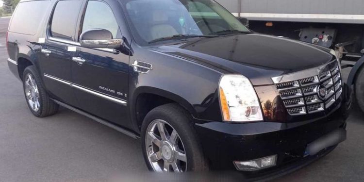 A rămas fără mașină la intrare în țară: Un cetățean al Turciei, prins cu certificat de înmatriculare fals. Ce le-a spus polițiștilor de frontieră