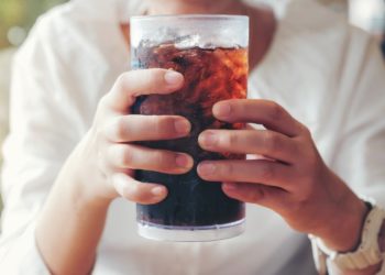 Попавшего в реанимацию ван дер Сара перевезли в Нидерланды