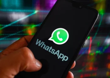 В работе WhatsApp произошел глобальный сбой