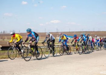 Campionatul Moldovei la Ciclism 2023, organizat în memoria lui Valerian Railean: Lăsând în urmă frica, prietenul acestuia a îmbrăcat echipamentul și a urcat din nou pe bicicletă | VIDEO