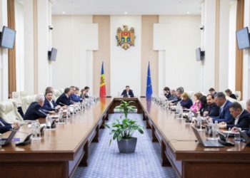 CSE a interzis persoanelor sancționate să efectueze tranzacții în numerar de peste 10 mii lei: Ce alte decizii s-au adoptat