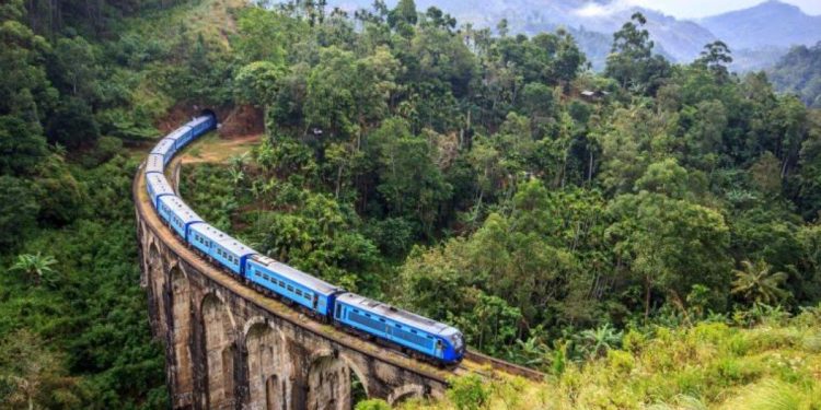 Călătoriile cu trenul în Europa, de patru ori mai scumpe decât cele cu avionul. Cum este posibil