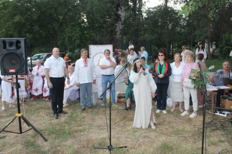 Consolidarea comunității prin Cultură și Tradiții strămoșești