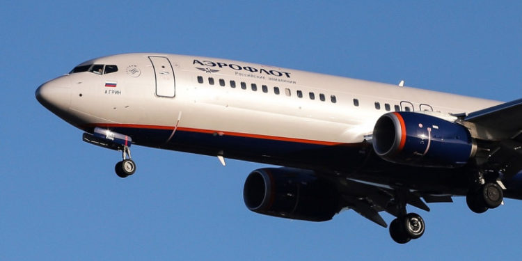 Un avion al Aeroflot a rămas în pană de motor în plin zbor, la peste 11.000 de metri altitudine. La bord se aflau 150 de pasageri