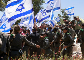 Israelul a adoptat o primă lege din controversata reformă a justiției: Mii de protestatari au ieșit în stradă