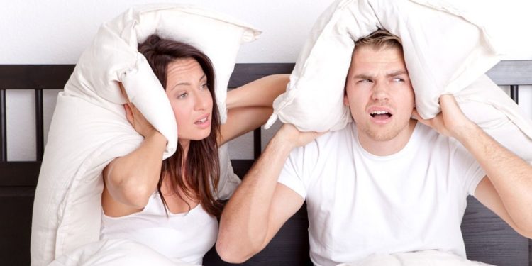 Gălăgia după ora 22:00, pedepsită nu doar cu amendă. Ce riscă întreprinderile și companiile care vor tulbura liniștea pe timpul nopții | VIDEO