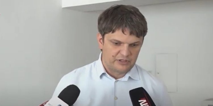 În ce an a avut loc incidentul? Cum „răspunde” Andrei Spînu la întrebarea jurnalistului Orizont TV, privind păcura îngropată la Termoelectrica | VIDEO