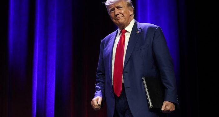 Трамп отказался от участия в первом раунде предвыборных дебатов