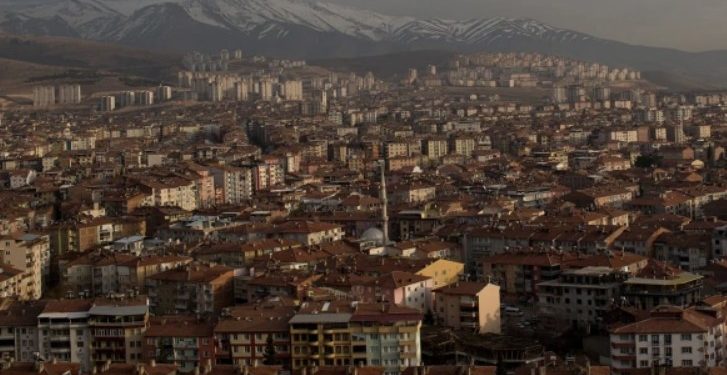 В Турции после землетрясения пострадали 23 человека