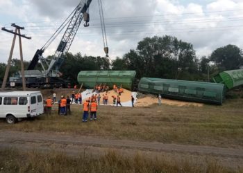 Circa 100 de metri din Calea Ferată distrusă în urma accidentului, la Ceadâr-Lunga a fost restabilită. Când se vor finaliza lucrările | VIDEO