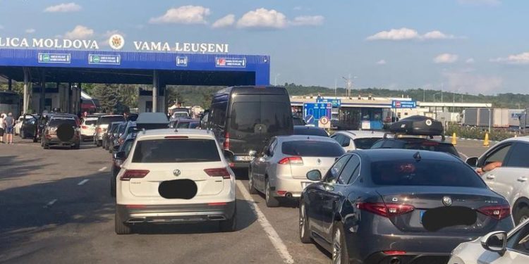 PSDE acuză autoritățile de inacțiune în procesul de fluidizare a traficului la vamă: „Nimeni nu intervine pentru a debloca situația”