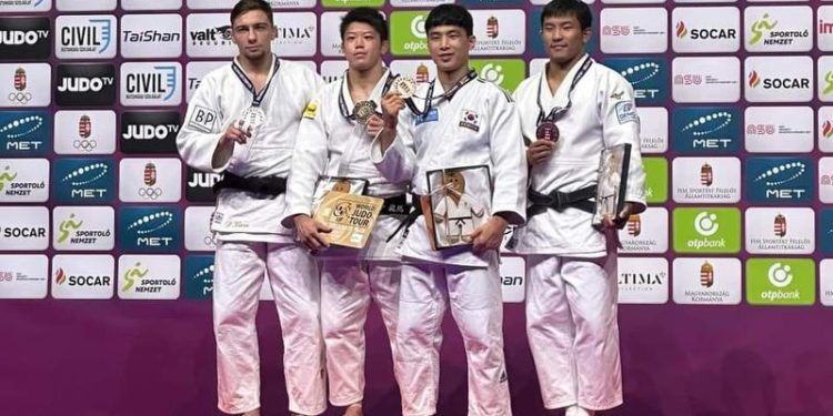 Judocanul Denis Vieru a cucerit medalia de argint la Masters-ul din Ungaria