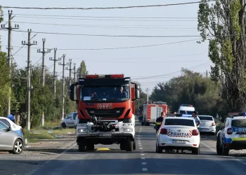 Explozii în lanț la Crevedia, la o stație GPL. Un mort și 57 de răniți, printre care 43 sunt pompieri, polițiști și jandarmi. Stația GPL nu avea autorizație de funcționare. Cui aparține | VIDEO
