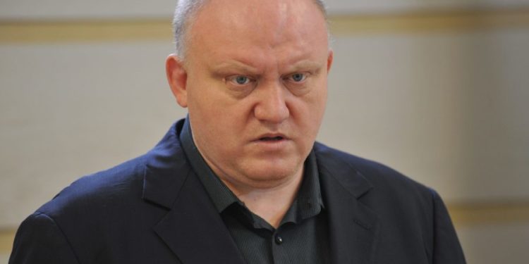 “Все выглядит как акт устрашения”: Боля об обысках в офисе партии “Возрождение” | VIDEO