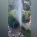 Avarie la un apeduct din sectorul Botanica al Capitalei: Un jet puternic de apă, de înălțimea unei clădiri cu opt etaje, a izbucnit din pământ | VIDEO
