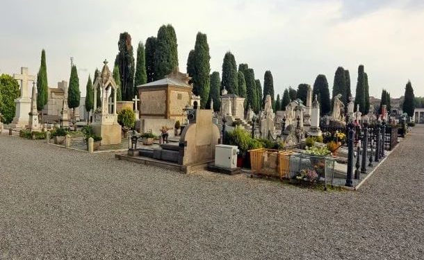 Un orășel din Italia își scoate la vânzare cimitirele. Care e motivul
