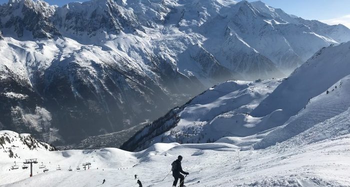 Ученые прогнозируют нехватку снега на половине горнолыжных курортов в Европе