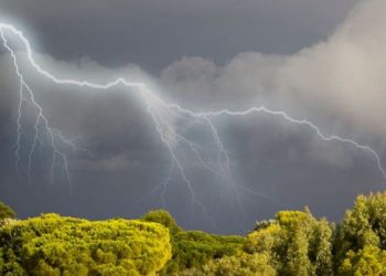 В Молдове синоптики предупредили о ливнях с грозой