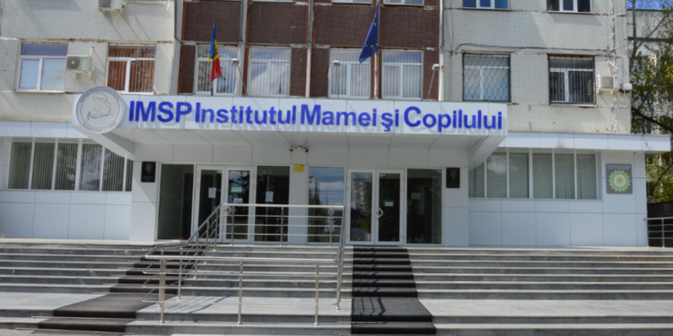 «Minora este internată în secția reanimare». Detalii despre accidentul de la Sângera, unde o polițistă beată a lovit trei pietoni pe trotuar | VIDEO