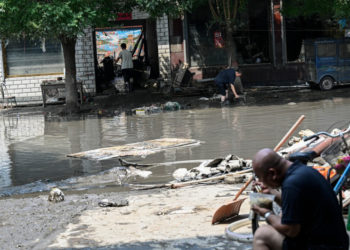 Ploile torențiale și inundațiile au făcut ravagii în China. Zeci de oameni au murit