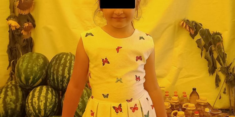 Doi bărbați, reținuți în cazul omorului fetiței de 7 ani din raionul Rîșcani. Cadavrul micuței, găsit într-o casă părăsită | VIDEO