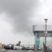 Noile tarife pentru parcarea de la Aeroport, nu au rezolvat problemele șoferilor moldoveni: „Sunt multe mașini care nu se mișcă de o jumătate de an” | VIDEO