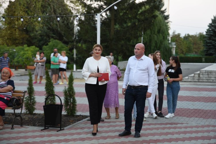 Еще один крупный проект команды Илана Шора: В коммуне Похребень Оргеевского района открыт новый современный парк