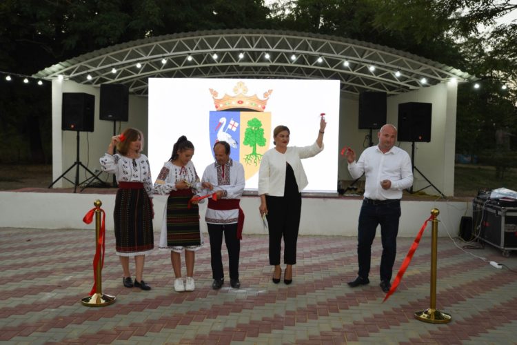 Еще один крупный проект команды Илана Шора: В коммуне Похребень Оргеевского района открыт новый современный парк