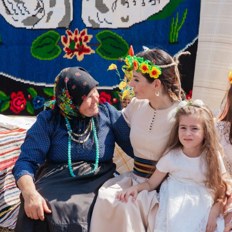 Evghenia Guțul, la festivalul aniversar „Gagauz Kilimneri”: Covorul găgăuz întruchipează sufletul și toată bogăția patrimoniului cultural al poporului nostru