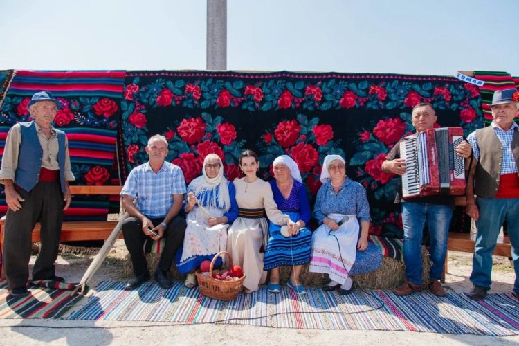 Evghenia Guțul, la festivalul aniversar „Gagauz Kilimneri”: Covorul găgăuz întruchipează sufletul și toată bogăția patrimoniului cultural al poporului nostru
