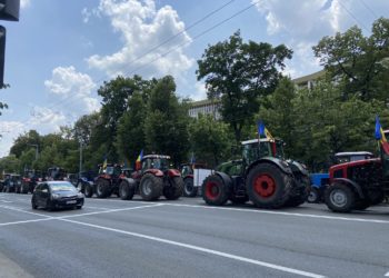 Fermierii amenință cu noi proteste în centrul Capitalei: Printre cauzele anunțate se numără criza din domeniul agricol, dar și lipsa de acțiuni din partea autorităților. Ce spun despre compensațiile aprobate de Guvern | VIDEO