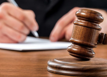 Министр юстиции: судьи и прокуроры, прошедшие внешнюю проверку, будут получать в два раза больше