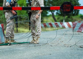 Конфликт в Нагорном Карабахе: Почти 30 человек погибли, 200 получили ранения. Обе стороны заявили о прекращении боевых действий | VIDEO