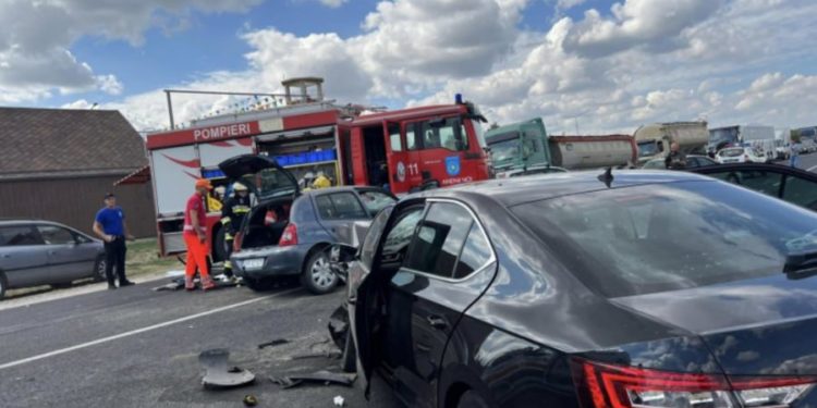 4-месячный младенец и 81-летний мужчина погибли в Новых Аненах. Кадры столкновения